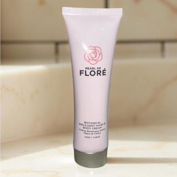 Pearl De Flore Botanical Indulgent Hand & Body Cream 4.9 oz New!